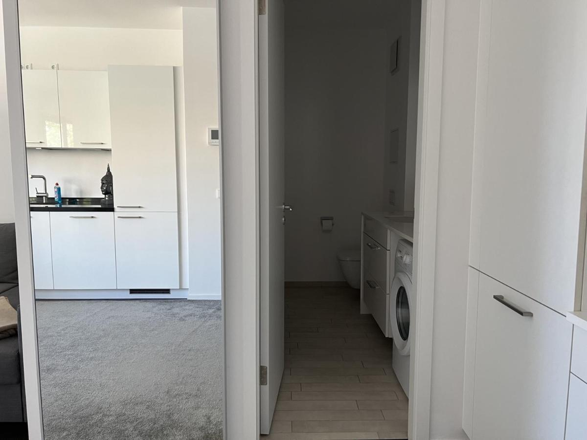 Luxury Waterfront Apartment Berlin Extérieur photo